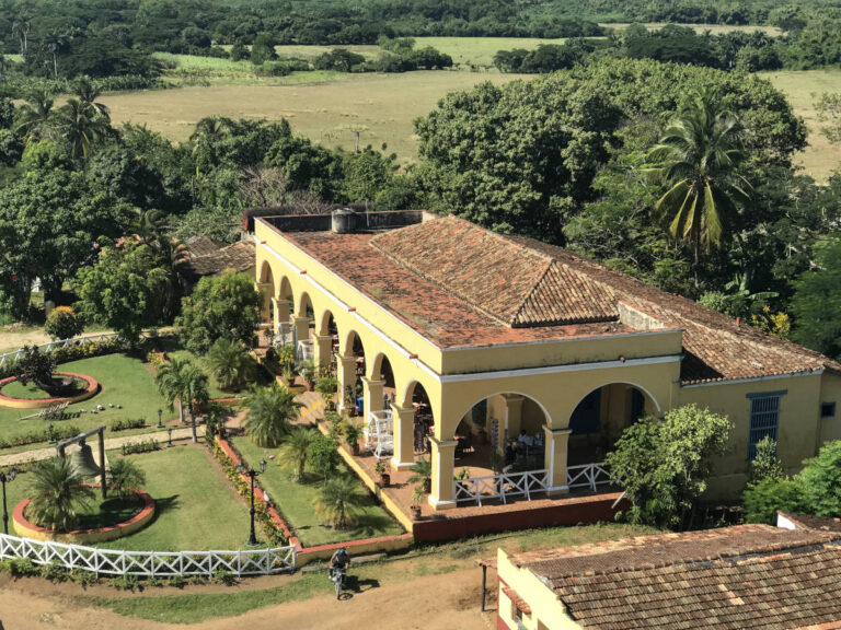 Trinidad-fazenda-iznaga