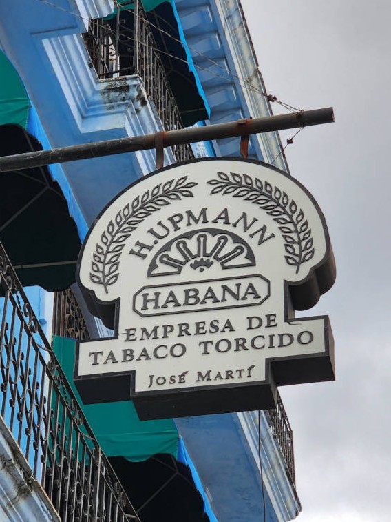 havana-fabrica-tabaco-hupmann