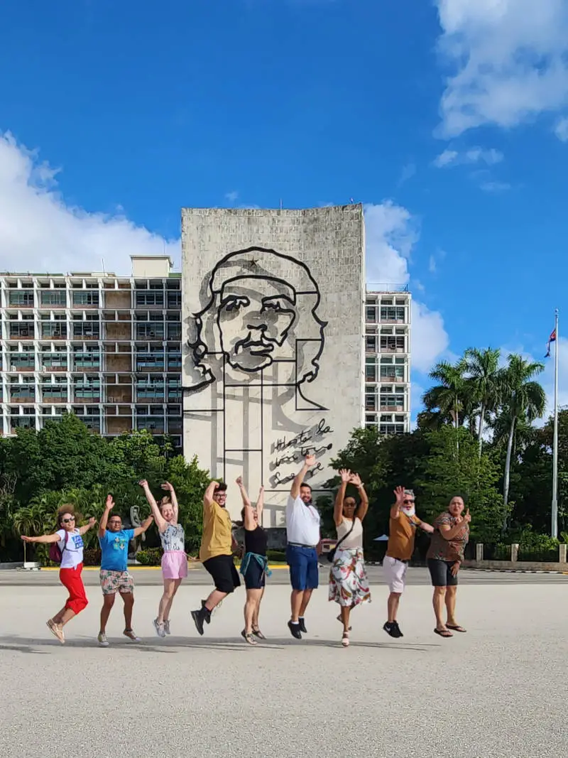 havana-plaza-revolucion-pulo