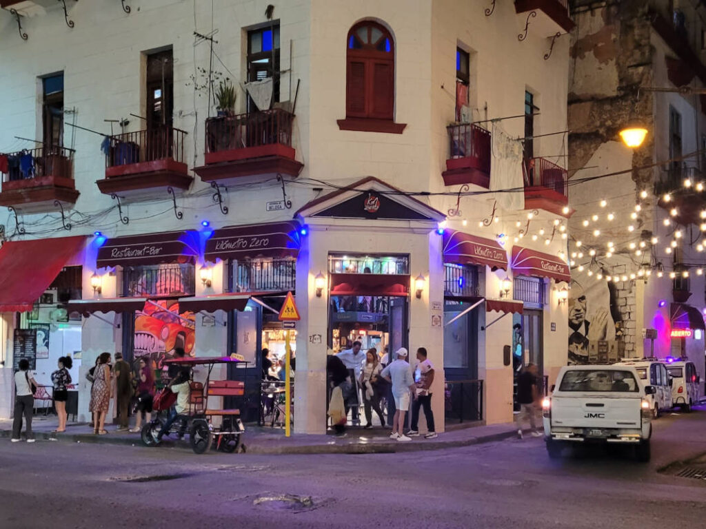 havana-restaurante-km-zero-carro