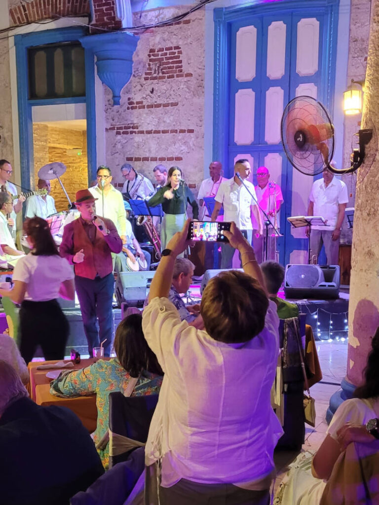 havana-show-buena-vista-celular