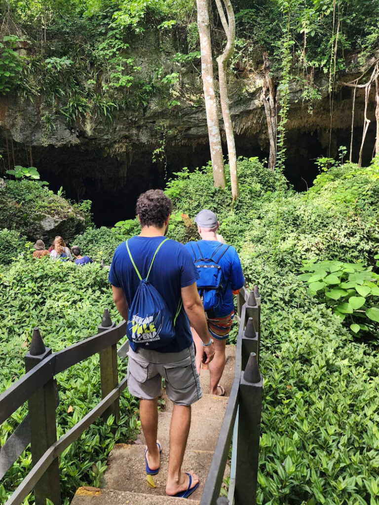 varadero-cueva-saturno-trilha