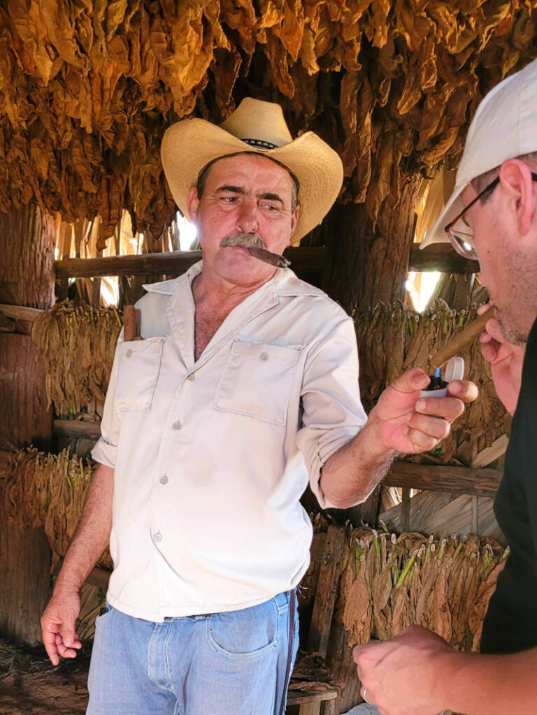 vinales-finca-secador-fogo