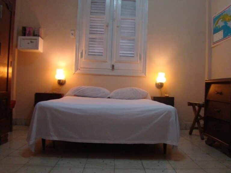 havana-casa-amistad-quarto