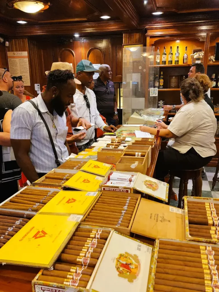 havana-fabrica-charuto-loja-balcao