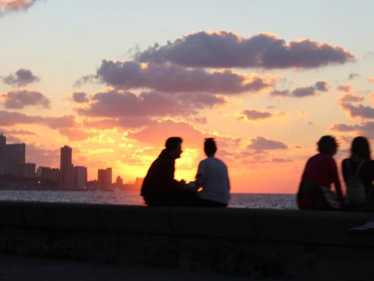 havana-centro-habana-por-do-sol